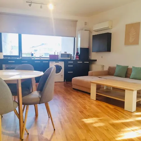 Baneasa Sisesti By Ale Self Check-in * Bucharest